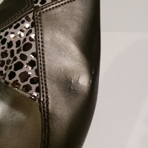 Amanda gray career shoe with metallic anim… - Picture 7 of 7